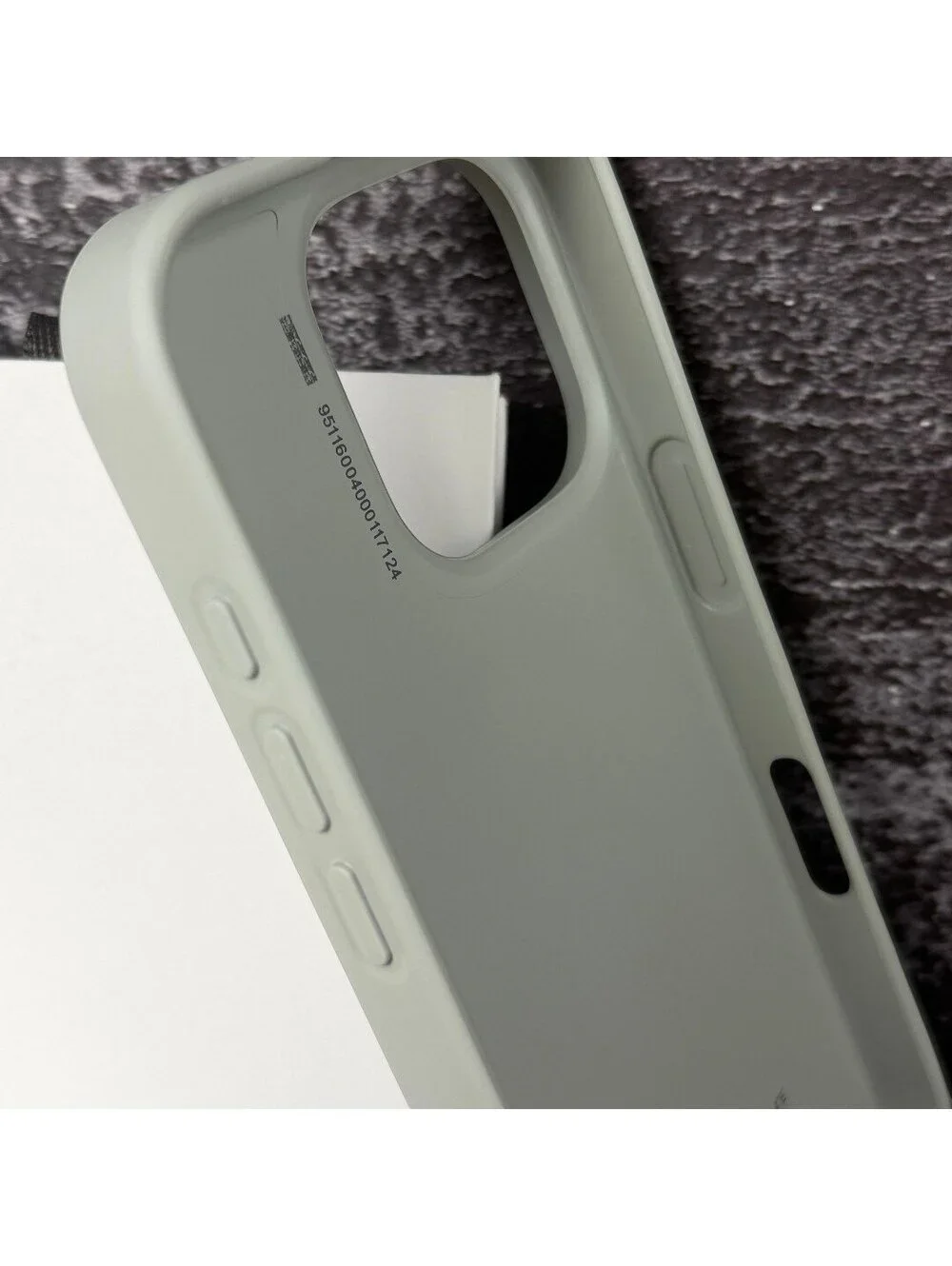 Aluminum Metal Silver Rimowa iPhone 16 Pro Max Case Grooved Luggage Style